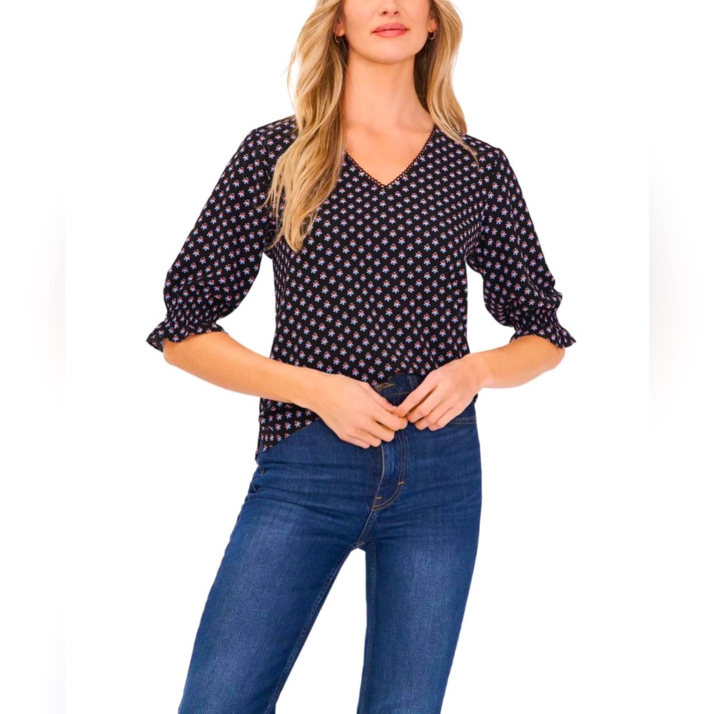 Cece Black Printed V-neck Blouse With Trim Size Medium NWT